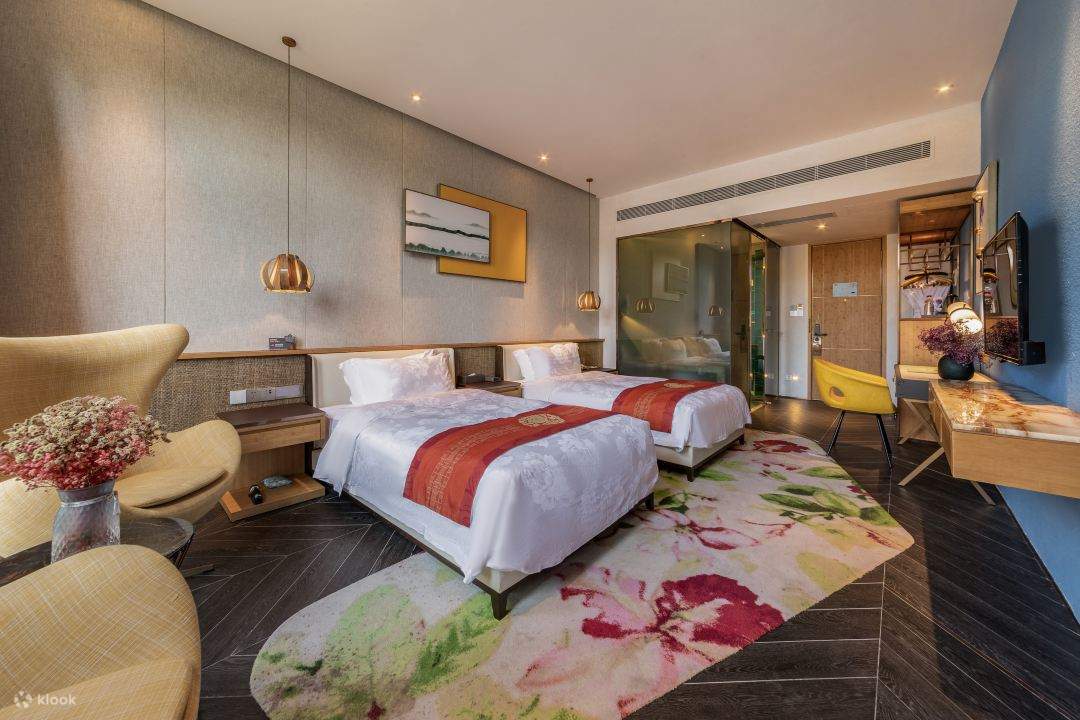 [Inside Gankeng Ancient Town/Directly reach Futian Port Line 10] Shenzhen OCT Gankeng Ancient Town - Nanxianglou Art Hotel Accommodation Package